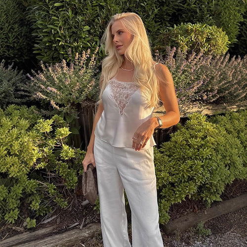 Dame elegant top med spidsel pynt og flydende snit Stilla