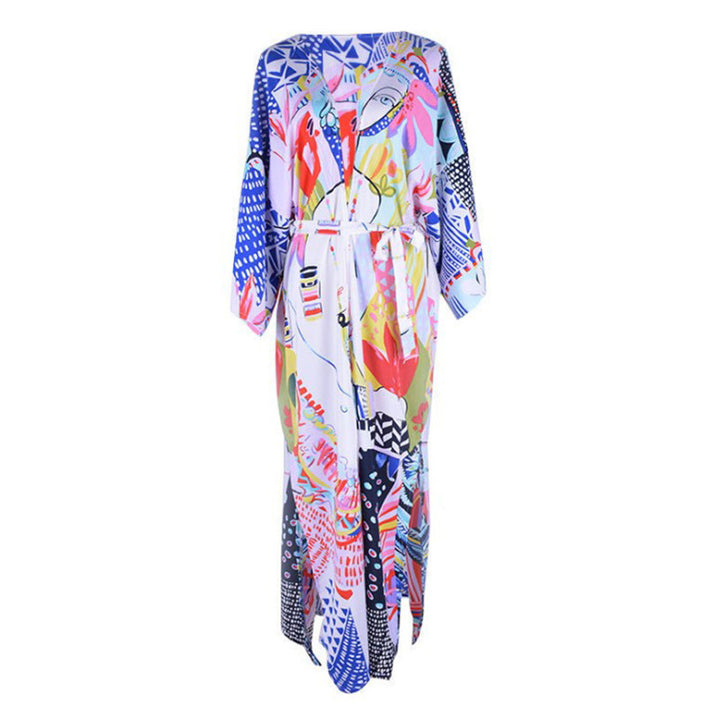 Dame trendy strandkimono med dybe sideslidser og farverigt mønster Stilla