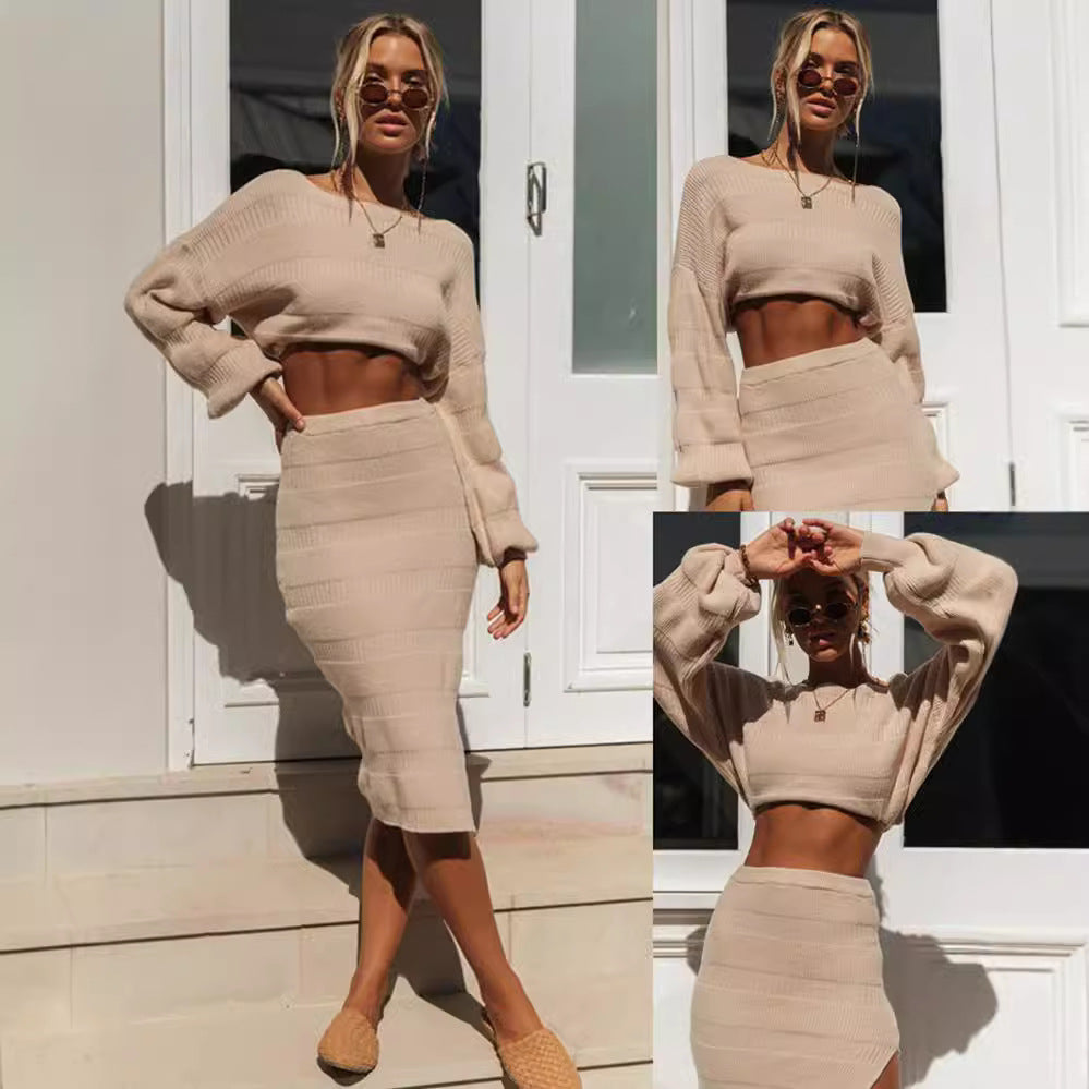 Dame strikkjole med cropped overdel og figursyet silhuet Stilla