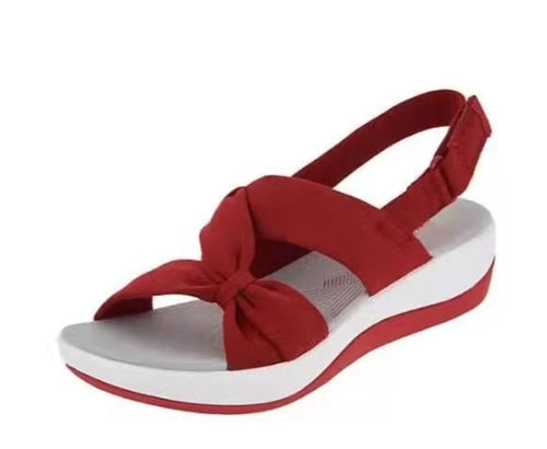 Dame wedge-sandaler med moderne sløjfe-design og komfortabel indersål Stilla