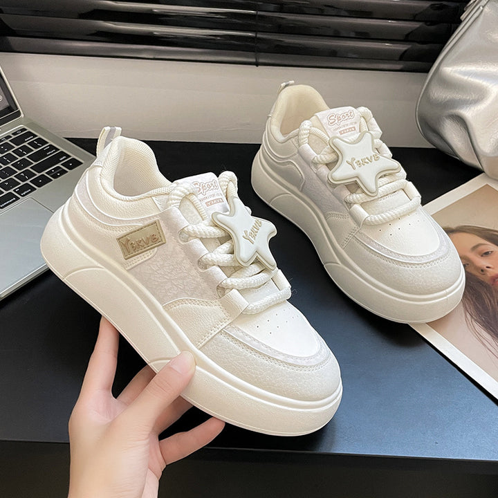 Dame Sneakers med moderigtig profilsåle og åndbart mesh-overflade Stilla