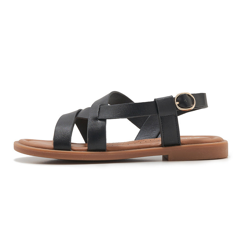 Dame sandaler med elegant krydsrem og justerbar hælrem Stilla