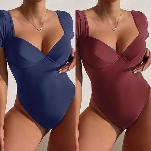 Dame one-piece baddragt med elegant bustier-snit og korte ærmer Skovae