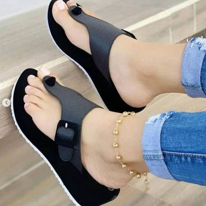 Dame ortopædiske tåsplit-sandaler med ergonomisk fodseng og justerbar rem Stilla