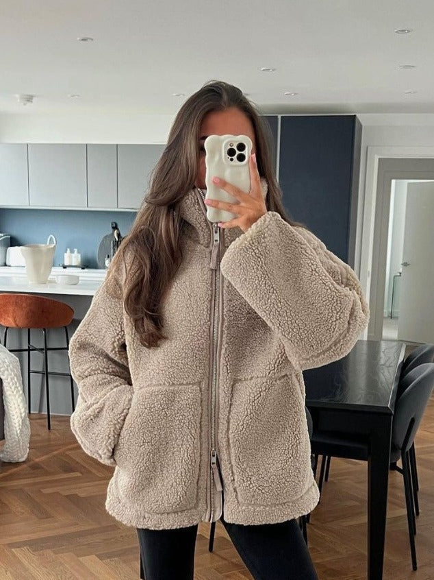 Femme Cozy Sherpa Zip-Up Jakke Stilla