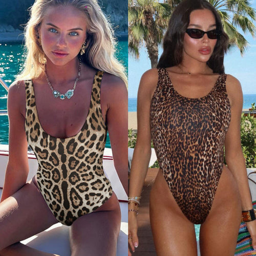 Dame én-delt badedragt med dyre leopardmønster og dyb udskæring Stilla