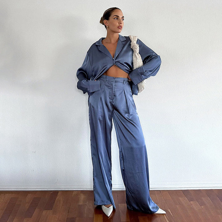 Dame Satin Ensemble med oversized bluse og brede bukser Stilla