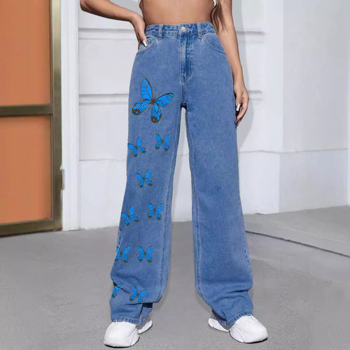 Dame løstsiddende jeans med farverigt sommerfugledesign Stilla