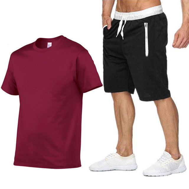 Herre sporty T-shirt og behagelige shorts i en afslappet stil Stilla