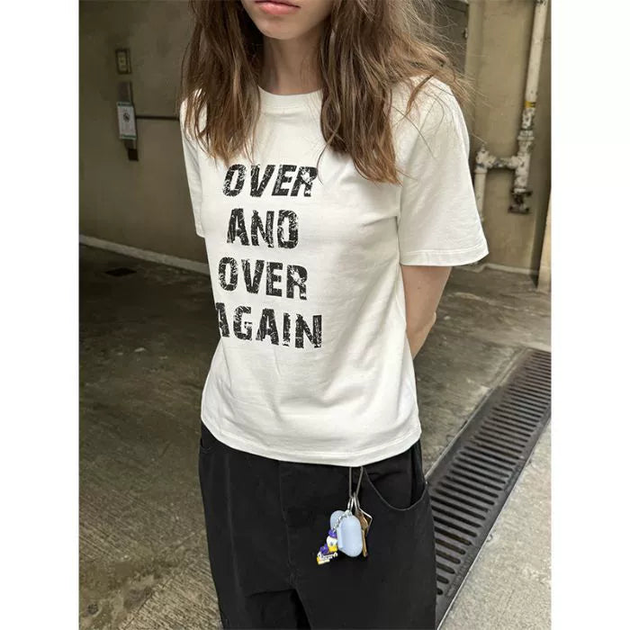 Dame Kortærmet T-shirt med Bogstav Print Slim Fit Hvid