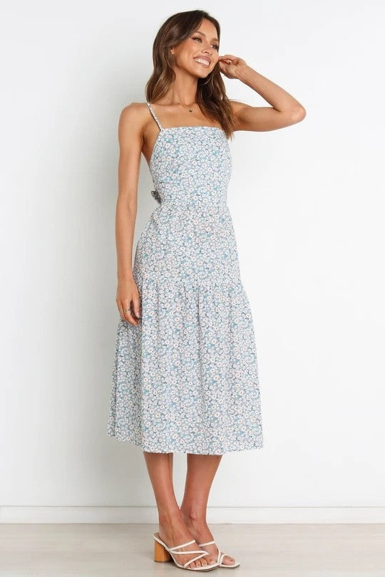 Femme Florales Lagdelt Midi Kjole Stilla