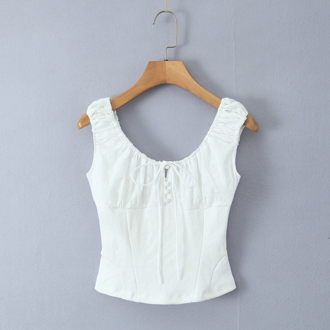 Dame Crop-Top med fine volanter og elegant udskæring Stilla