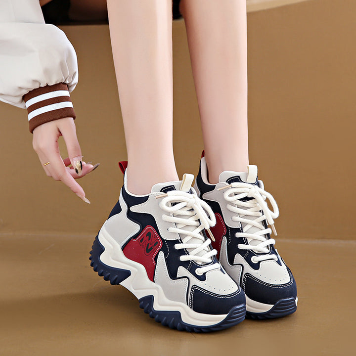 Dame Chunky Sneakers med skridsikker sål og åndbar mesh-konstruktion Stilla