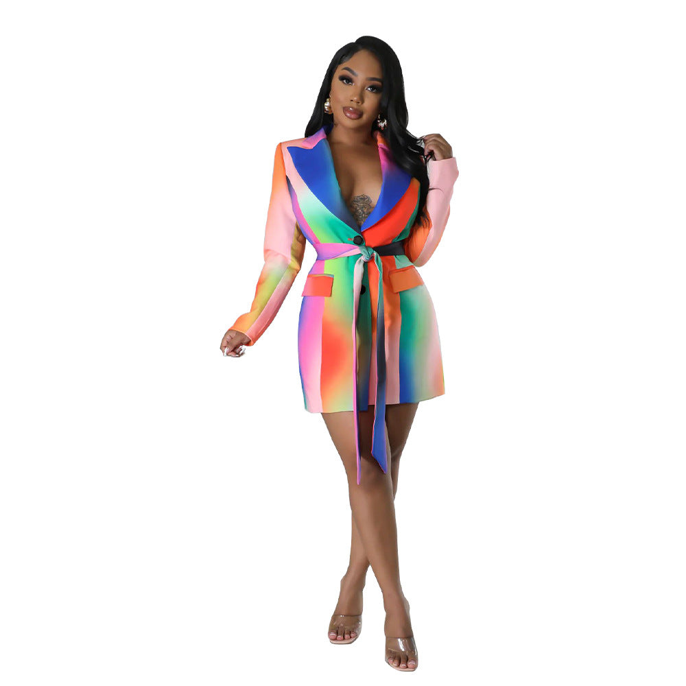 Dame Designer Blazer med farverig gradient og figursyet snit Stilla