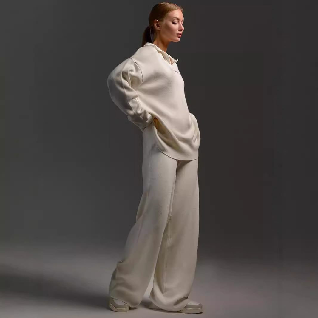 Dame afslappet sweatshirt-sæt med blødt materiale og løs pasform Stilla