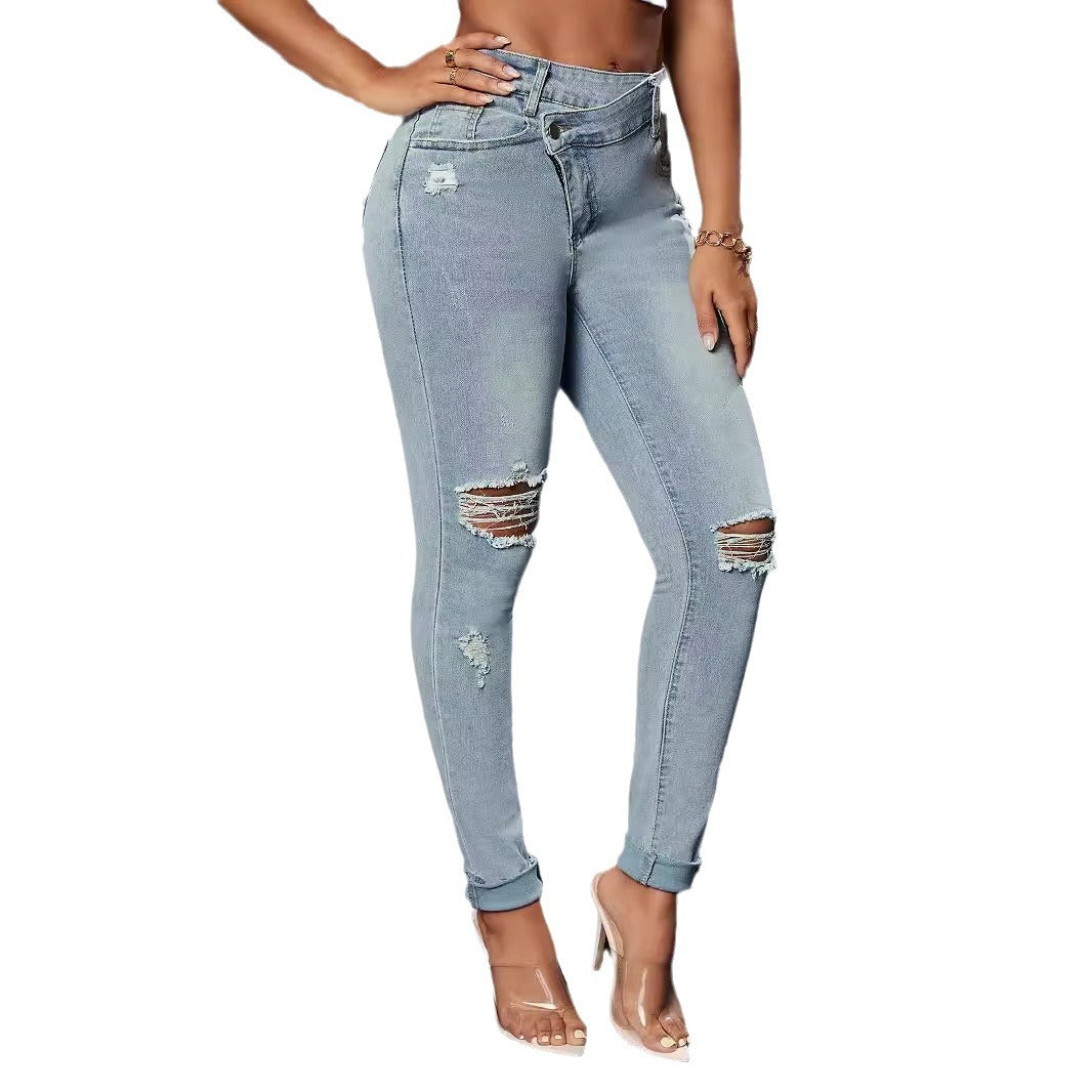 Kvinders højtaljede jeans i slidse-look med en tætsiddende pasform Stilla