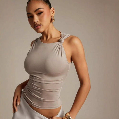 Dame Elegant bluse med knude-detalje og figursyet snit Skovae