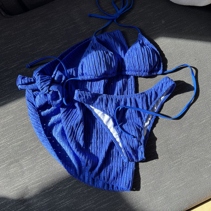 Dame bikini sæt med skinnende accenter og legesyg svømmerock Stilla