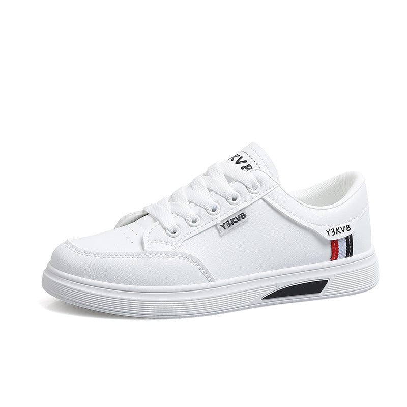 Dame Sneakers i minimalistisk design med åndbart overmateriale og behageligt fodseng Stilla