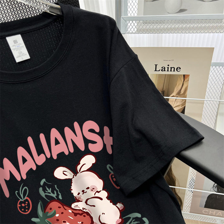 Dame T-shirt med glædeligt jordbær- og kaninmotiv Stilla