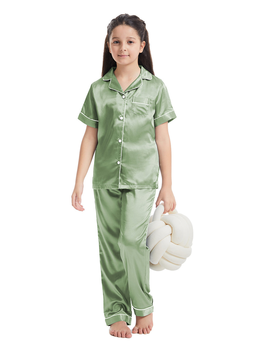 Dame pyjamasæt i luksuriøs satin med elegante syninger Stilla