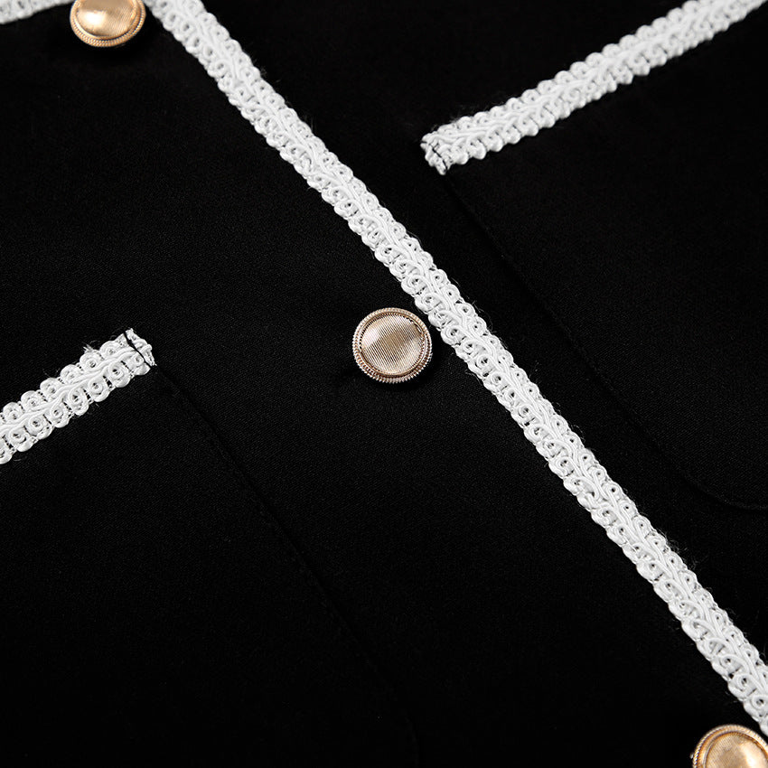 Dame Kort blazer med elegante perledetaljer og lommer Stilla