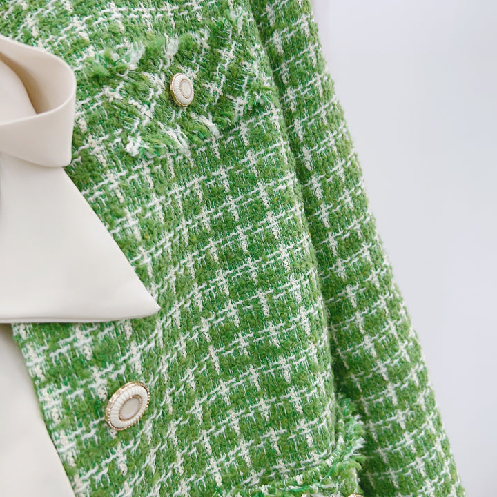 Dame Tweed Blazer med elegant sløjfe og praktiske lommer Stilla