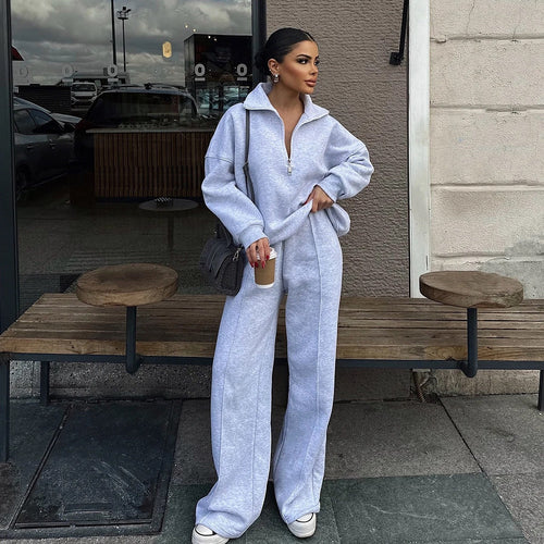 Dame behagelig Fleece-Athleisure-dragt med ståkrave og lynlås Stilla