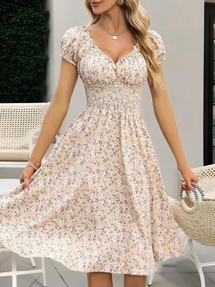 Dame Smocked Floral Midi Kjole Stilla