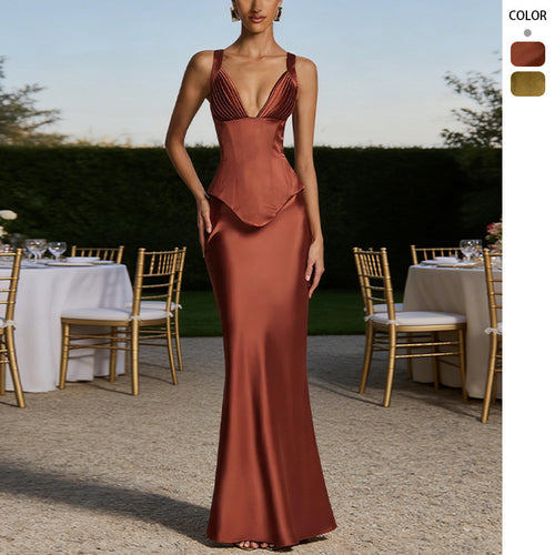 Dame elegante aftenkjoler med formende design og dyb V-udskæring