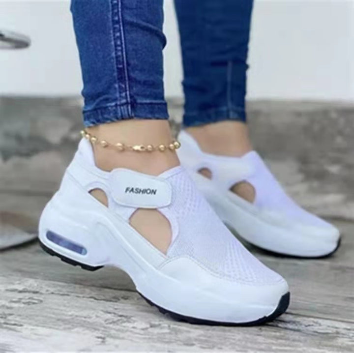 Dame luftige sport sneakers med åndbar mesh-overflade og komfortabel dæmpning Stilla