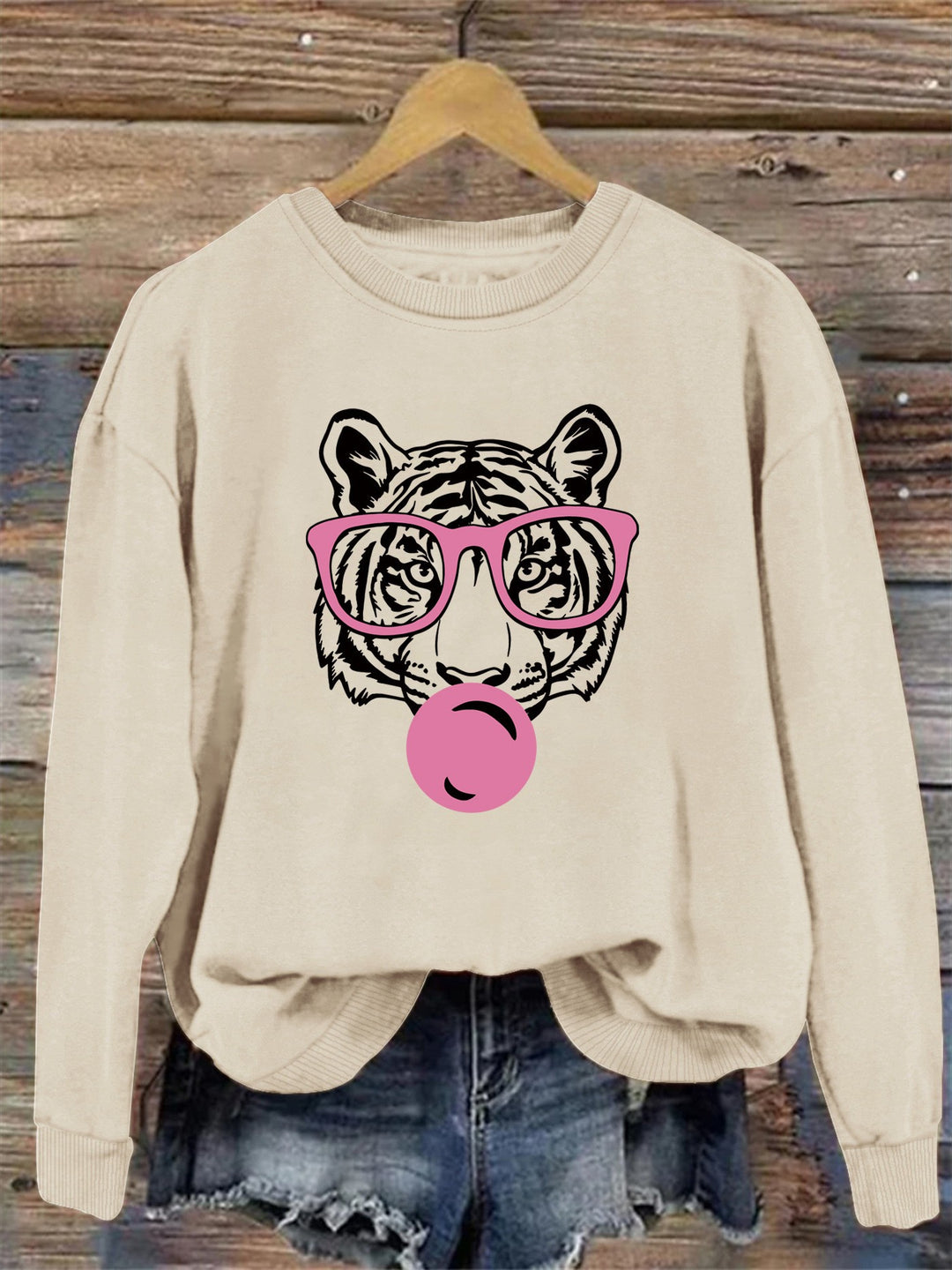 Kvinders sweatshirt med kreativ tiger design og afslappet snit Stilla