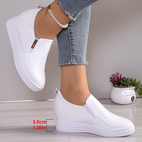 Dame Slip-On Sneakers med komfortabel plateau sål og åndbart overmateriale Stilla