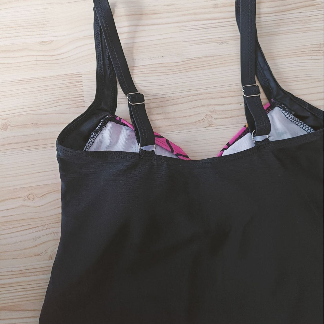 Dame Tankini-sæt med elegant top og komfortable shorts Stilla