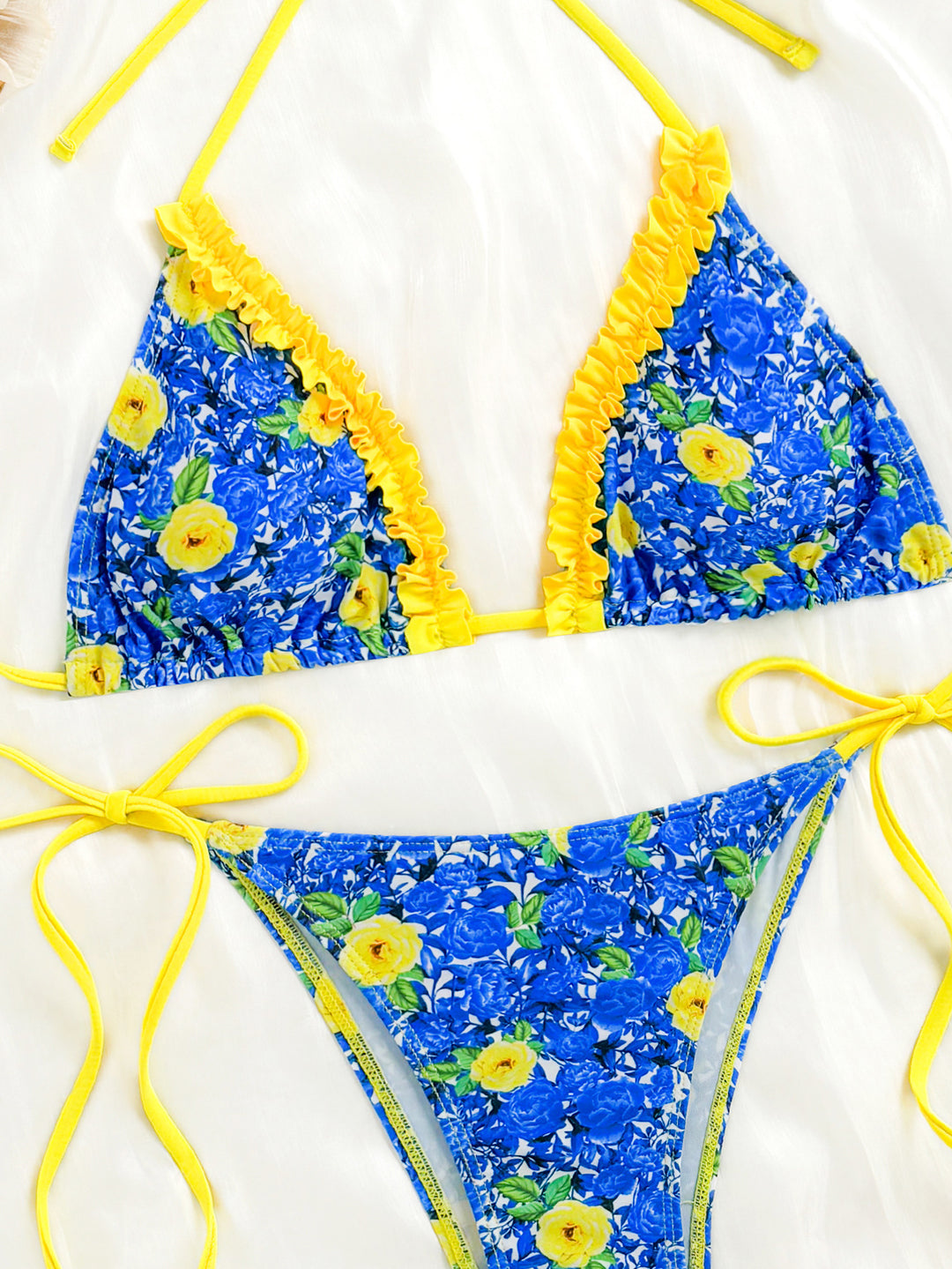 Dame Triangel-Bikini med legende volangdesign og blomstermønster Stilla