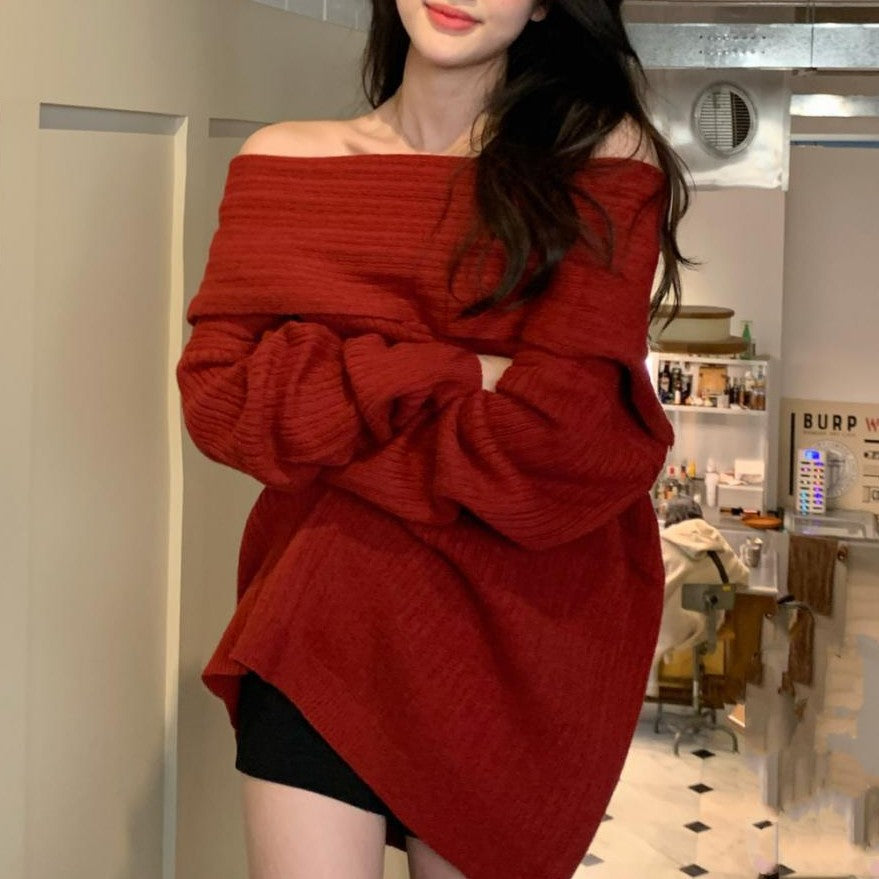 Kvinders off-shoulder sweater lavet af struktureret strikmateriale Stilla