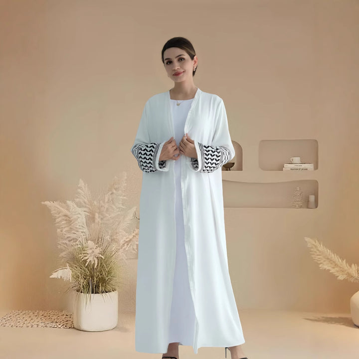 Dame Kimono-Style Maxi-Kjole med kunstnerisk broderidesign Stilla