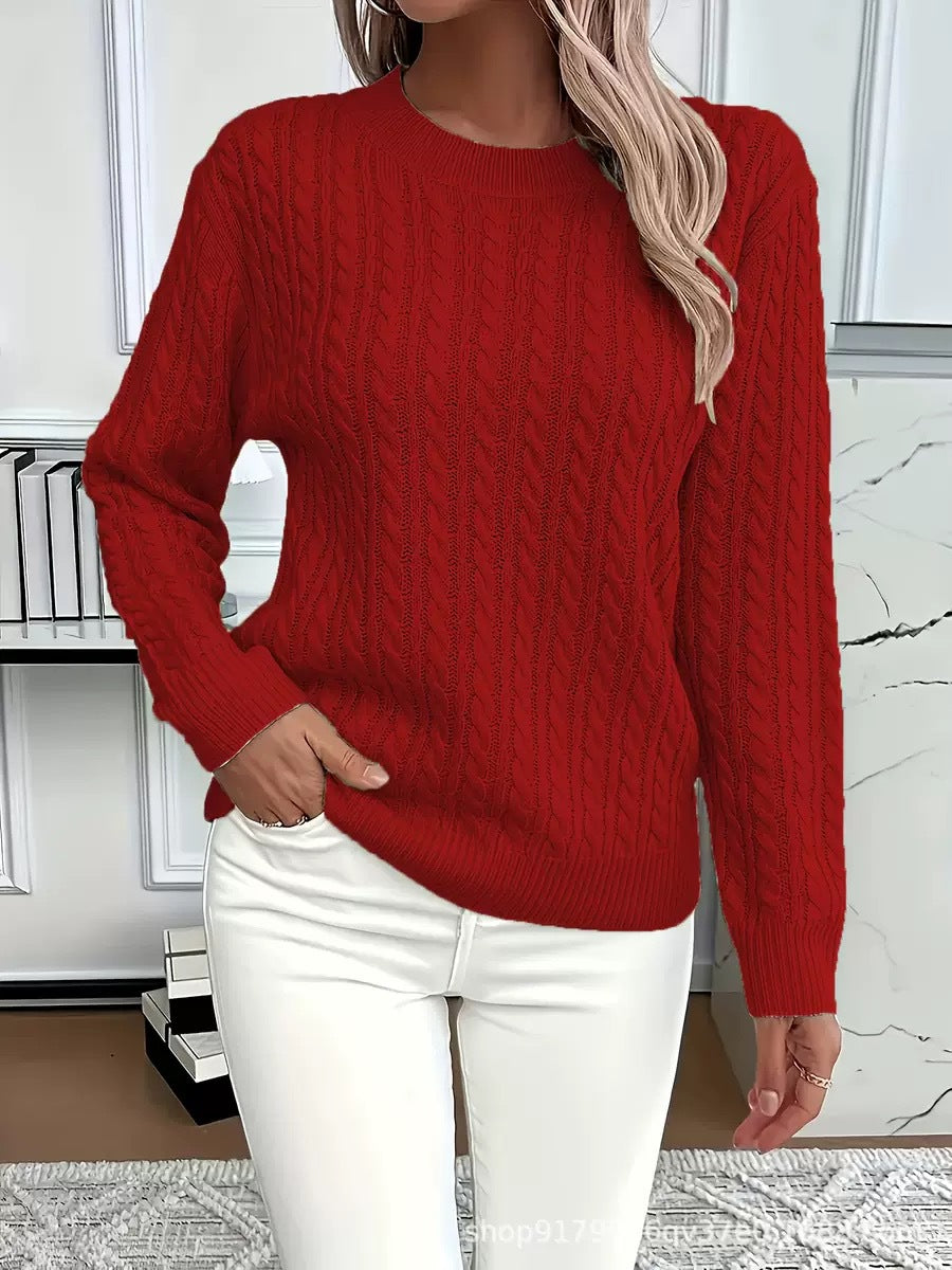 Kvinders strikket sweater med elegant kabeldesign Stilla