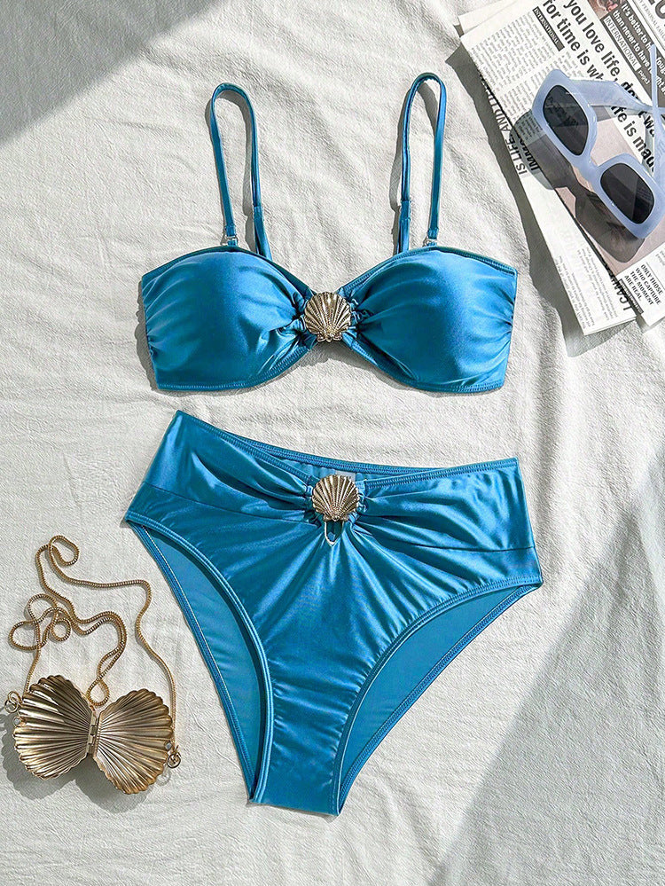 Damer Elegant Bandeau-Bikini med glitrende muslingedetaljer Skovae