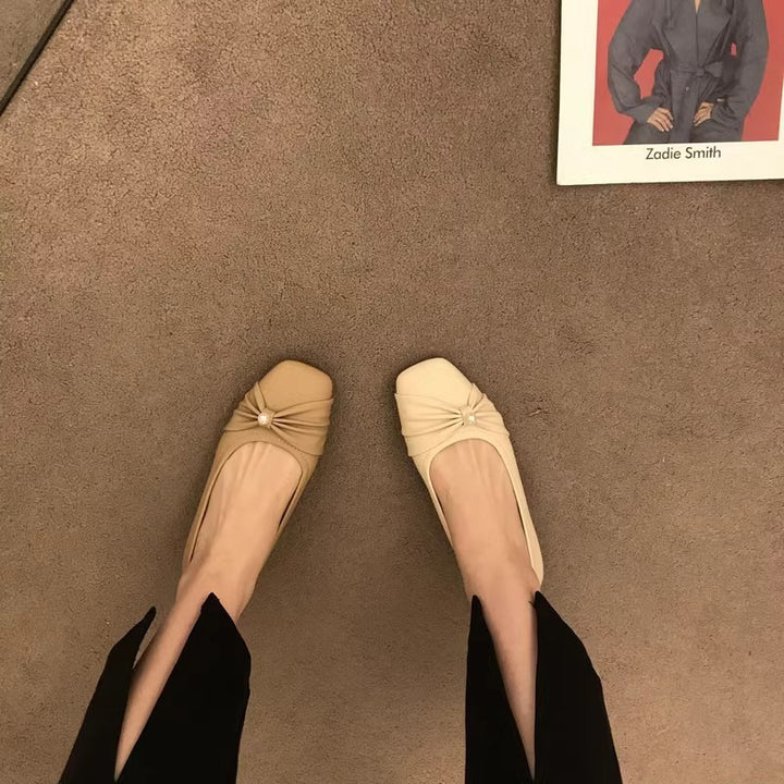 Dame stilfulde Ballerina-sko med kvadratisk tå og perle-accent Stilla