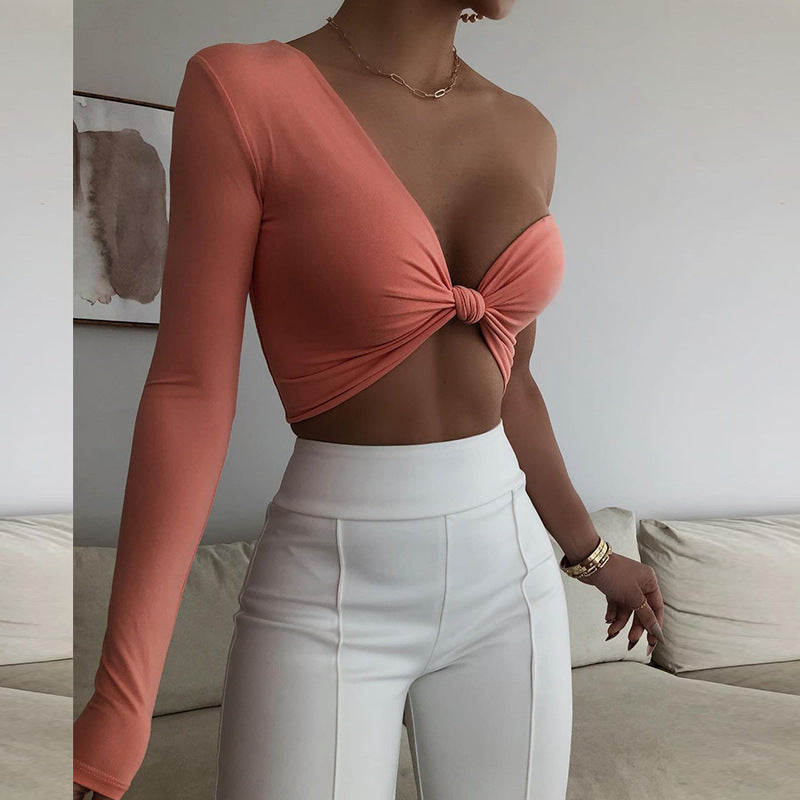 Dame Trendy Cropped Top med asymmetrisk design og knude Stilla