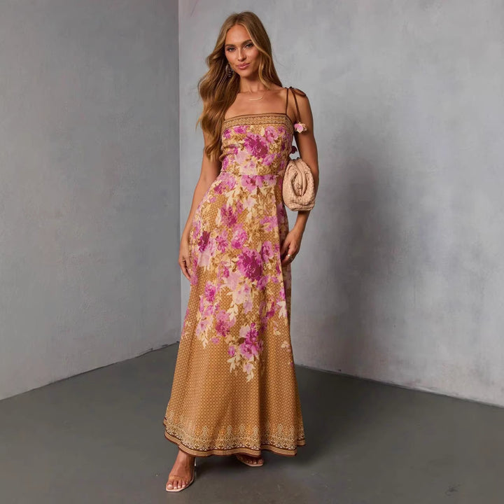 Kvinders maxi kjole i elegant blomsterprint med stropløse skuldre Stilla