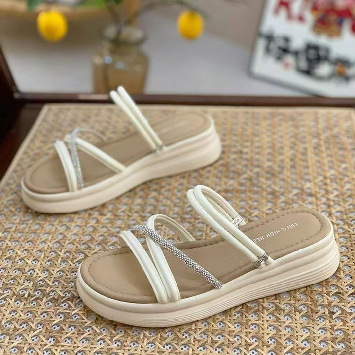 Dame behagelige plateau-sandaler med glitrende stropper og ergonomisk fodbæde Stilla