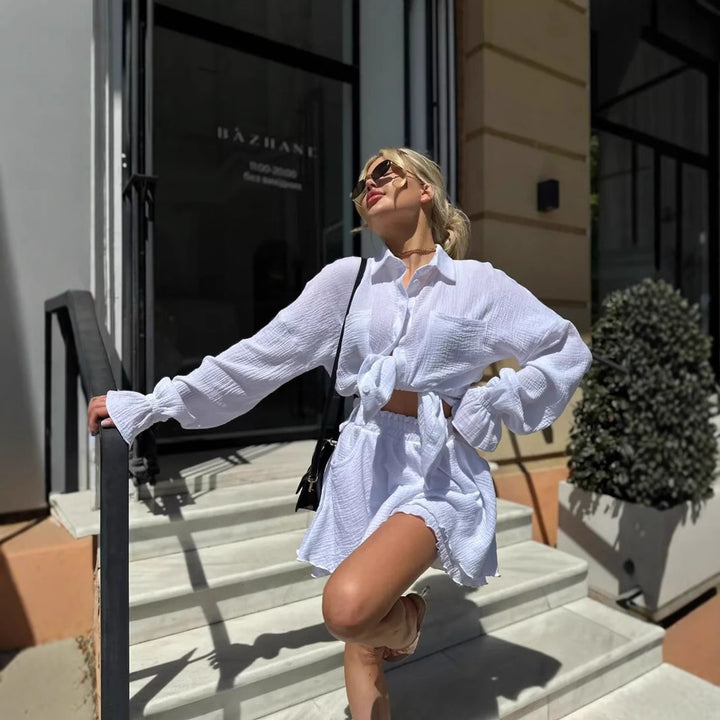 Dame Let sæt med knyttet bluse og shorts Stilla