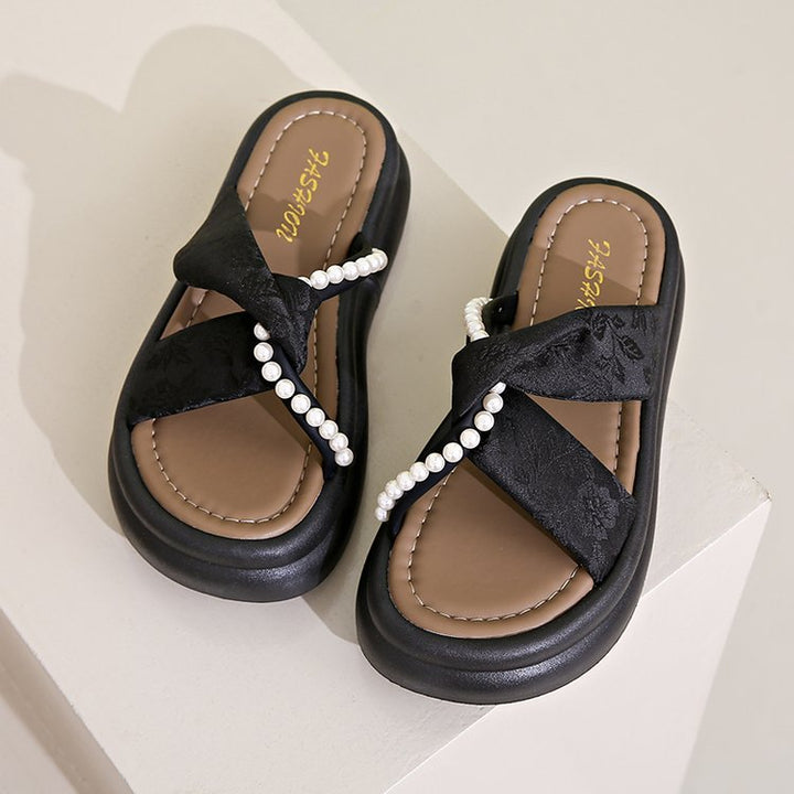 Dame Plateau-sandaler med dekorative perle-detaljer og moderne snøre-design Stilla