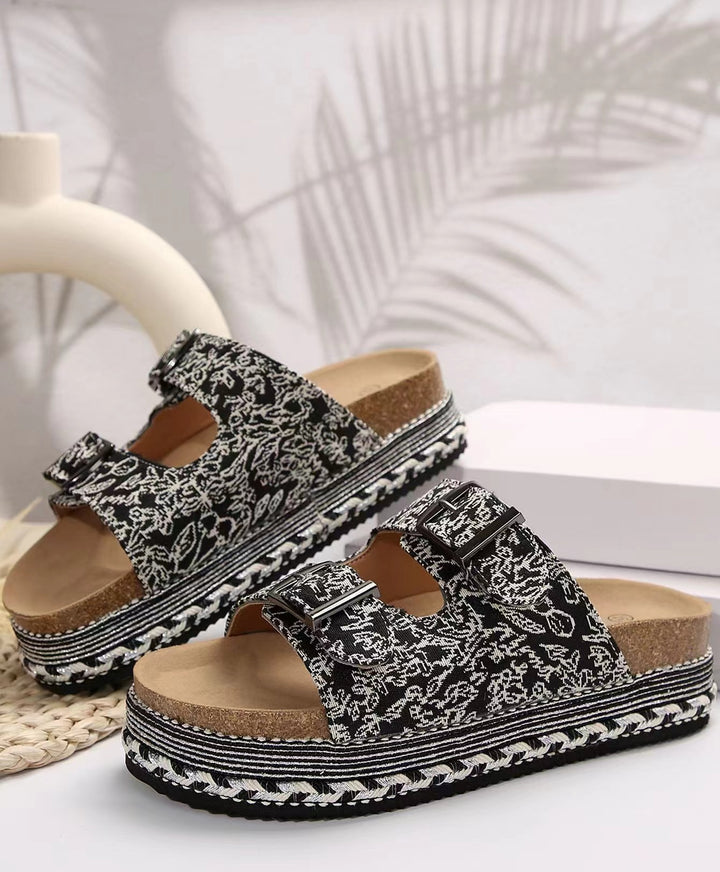 Dame Wedge-sandaler med dekorativt blomsterdesign og komfortabelt fodseng Stilla