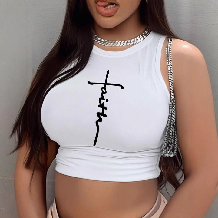 Dame Crop-top med unikt design og moderigtig skrifttype Skovae