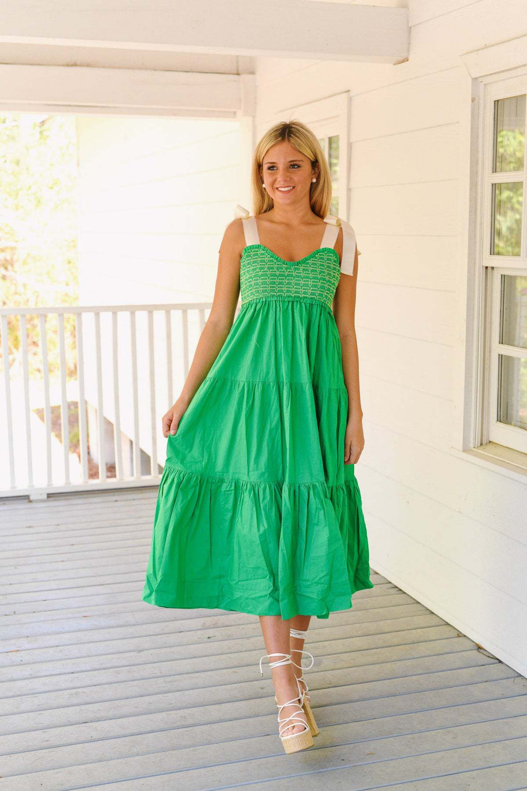 Dame Tiered Maxi Kjole med rynket Overdel Stilla