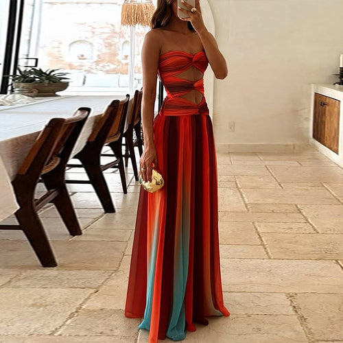 Dame strapless Maxi-kjole med raffinerede cut-out-detaljer Skovae