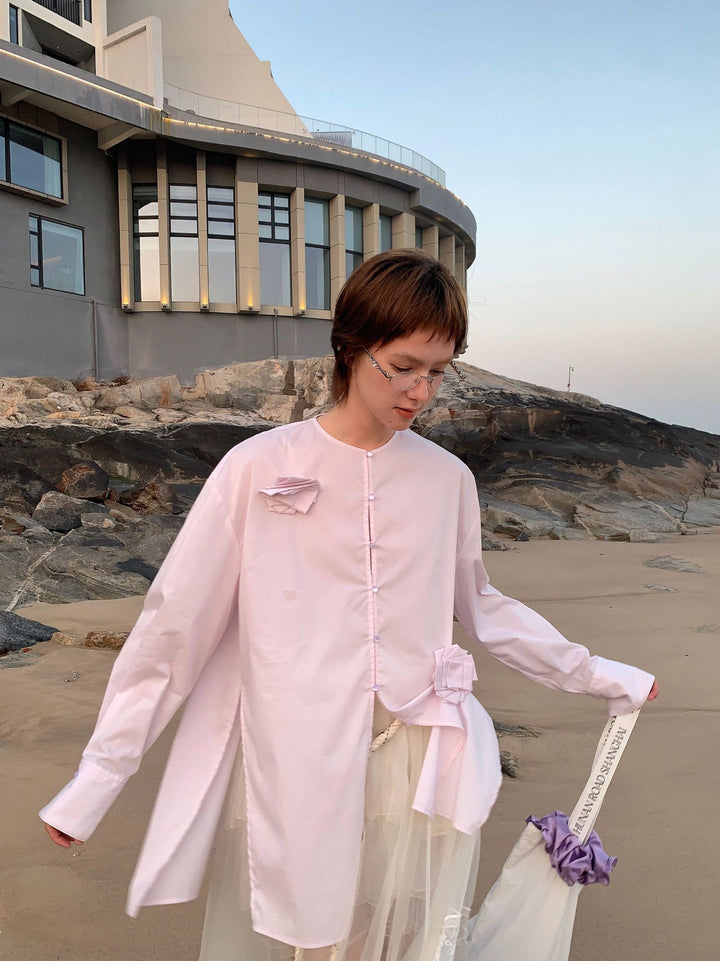 Dame Oversized Bluse med innovative plissé detaljer og dekorativ kant Stilla